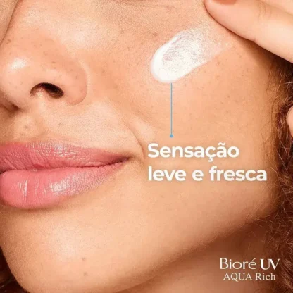 Protetor Solar Facial e Corporal UV Aqua Rich Watery Essence FPS50 Bioré 70g - Image 4
