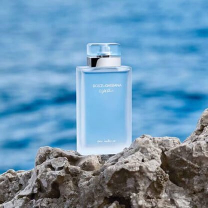 Perfume Feminino Light Blue Eau Intense Dolce & Gabbana Eau de Parfum 100ml - Image 3