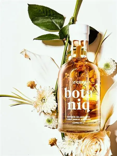 Difusor de Ambiente Botaniq Flores Brancas + Ruibarbo La`Ceri 375ml - Imagem 2